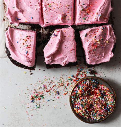 Jessie S Chocolate Birthday Cake With Strawberry Marshmallow Frosting Displacedhousewife Fresh