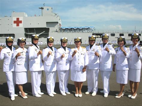 Korps Komando Wanita Angkatan Laut Kowal Menggelar Acara Pertemuan My
