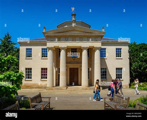 Cambridge University Downing College Hi Res Stock Photography And