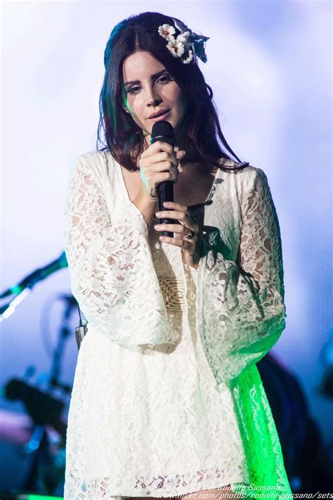 Lana Del Rey Performing At The Moon And Stars Festival In Locarno