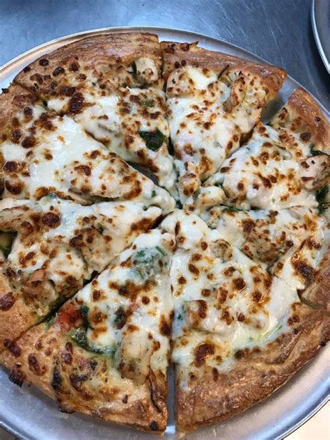 5 Must Try Pizza Places In Arlington
