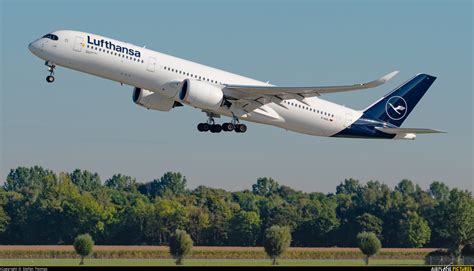 D Aixl Lufthansa Airbus A350 900 At Munich Photo Id 1244523