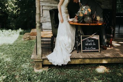 Dreamy Coral And Mint Missouri Wedding In The Woods Junebug Weddings