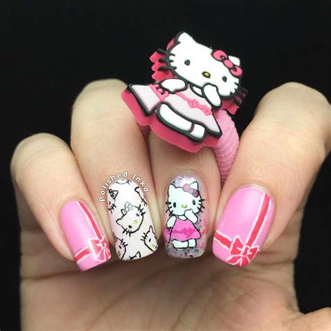 25 Hello Kitty Nail Art Design Isishweshwe