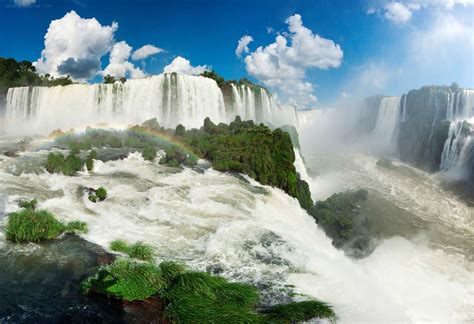 Водопады Игуасу в Аргентине и Бразилии