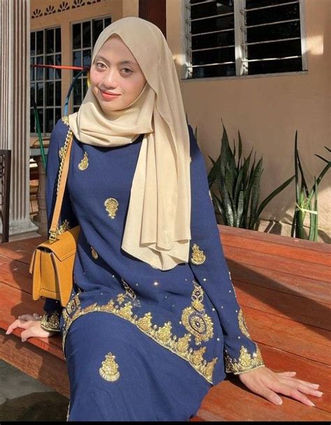 pin by azizi kong on pretty muslimah in 2022 fashion muslimah hijab