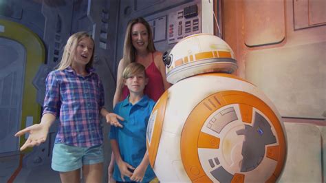 Bb 8 Meet And Greet At Star Wars Launch Bay In Disneys Hollywood