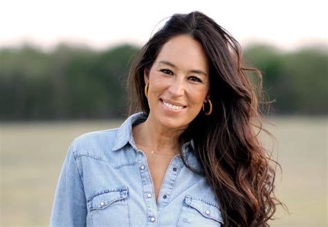 Joanna Gaines Struggled With Insecurity After Getting Bullied As A