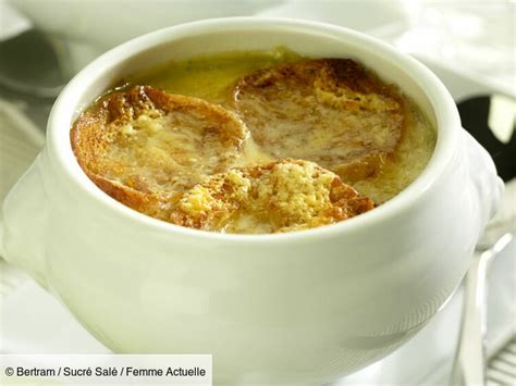 Soupe à loignon gratinée facile et rapide découvrez les recettes de