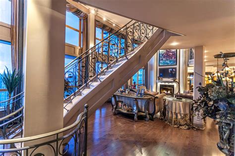 Interior design to share with you today photographed by alyssa rosenheck. The Ultimate Luxury Penthouse Mansion In Vancouver ...