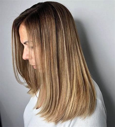 Sandy blonde with bleach blonde streaks (16p613) heres what you get: 50 Best and Flattering Brown Hair with Blonde Highlights ...