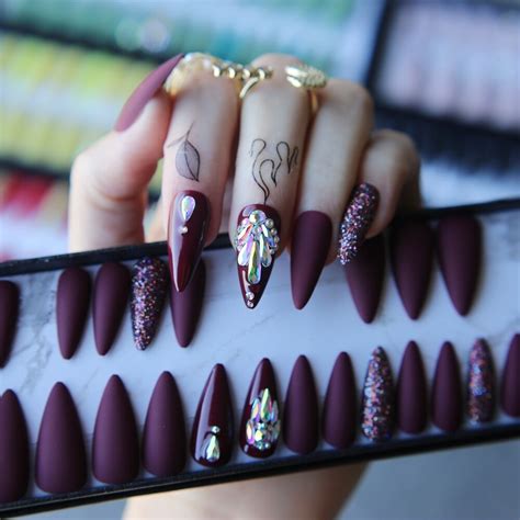 Salon Matte Long Stiletto Burgundy Fake Nails Crystal Coffee Glitter