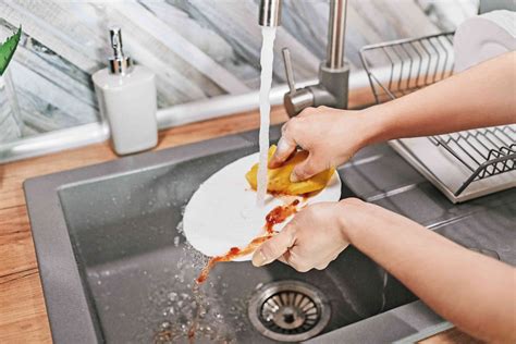 9 Tips To Make Washing Dishes Easier
