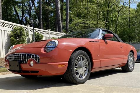 Rare 2003 Ford Thunderbird 007 Edition Up For Grabs Via Online Auction