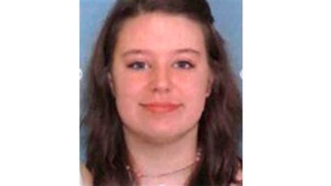 Police Suspect Foul Play After Remains Of Missing Ohio Woman Found Near