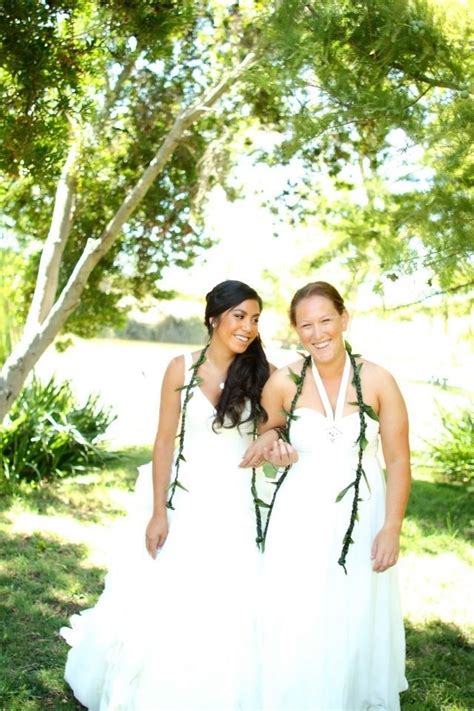 Lesbian Weddings Photo Brides Celebrated Their Big Day Regardless Of Scotus Decision Huffpost