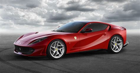 Win your dream car with botb! Ferrari 812 Superfast - następca F12