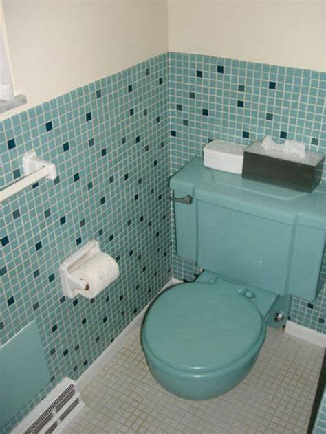 My favorite room in the new place. 40 retro blue bathroom tile ideas and pictures
