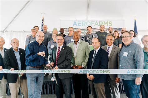 Aerofarms Opens Worlds Largest Aeroponic Smart Farm In Virginia