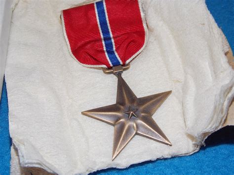 Vintage Us Military Wwii Bronze Star Medal In Original Etsy