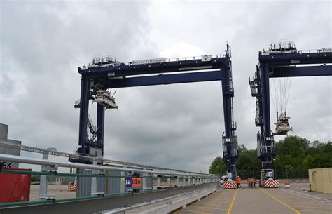 The Port Of Felixstowe Commissions Greener Electric Rubber Tyred Gantry
