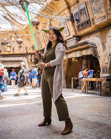 Yoda Disneybound Keshiasih Disneyland Outfits Disney Bound