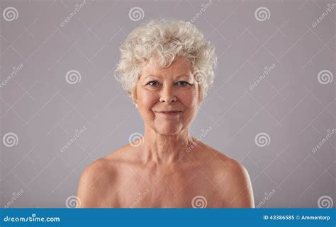 Beautiful Nude Old Women Cumshot Brushes