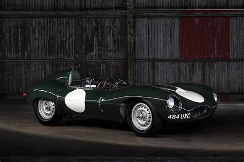 The D-Type that went Down Under — Ecurie