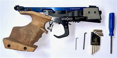 Pistolet Match Gun Mg2 Arme Occasion Excellent état Comme Neuve