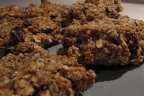 These delicious low calorie caramel apple oatmeal cookies could well be the answer. Low Fat Oatmeal Cookies Recipe | VegWeb.com, The World's Largest Collection of Vegetarian Recipes