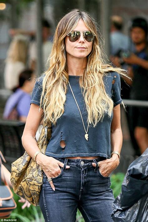 Heidi Klum Braless With Daughter Lou In Nyc Daily Mail Online