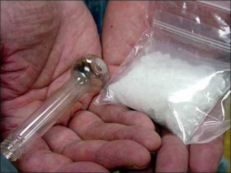 Methamphetamine Tied To Schizophrenia What Explains Link Cbs News