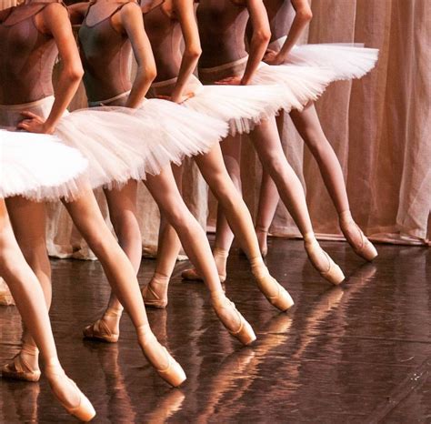 Pin By Liza Dinata On Pointe Dancing Aesthetic Ballet Inspiration Ballet Beauty