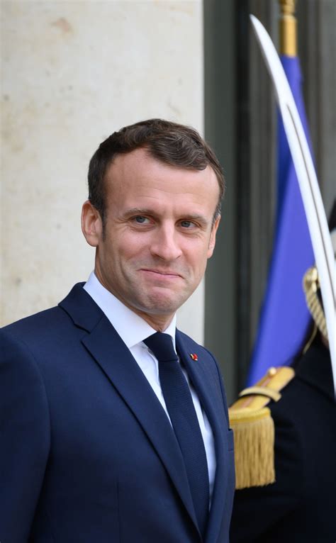 Président de la république française et fondateur d'en marche ! Emmanuel Macron : pourquoi citer jambon et fromage