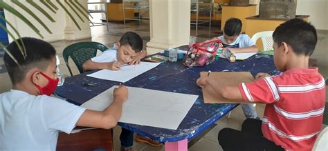 Puedes iniciarte o avanzar en alguna técnica en concreto. Brindan talleres de arte a niños de escasos recursos - Canal 2