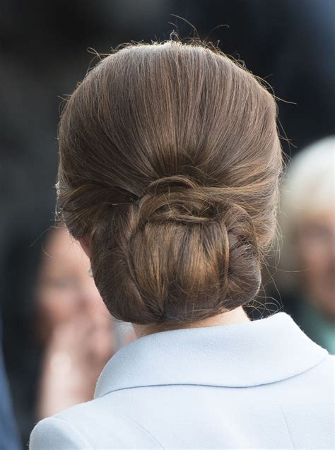 This Is Why Kate Middleton Likes To Wear Hairnets Kate Middleton Hair