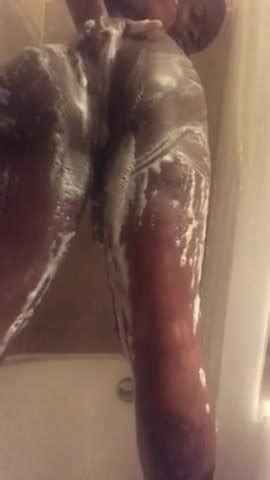 Black Shemale In Shower Free Shemale Shower Porn 2f
