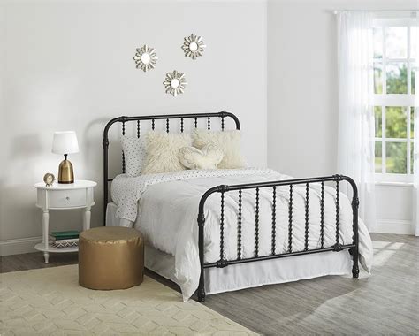 20th Americana Iron Platform Bed By Heiressy Luxury Iron 57 Off