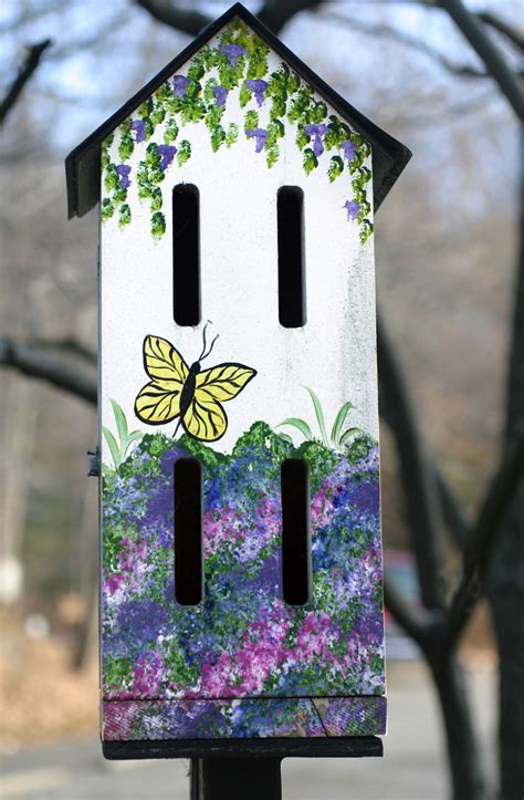 The walls of the interior are rough. DIY Butterfly Shelter: How To Build A Butterfly House For ...
