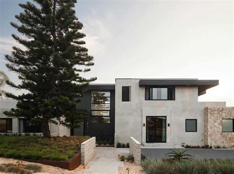 Contemporary Minimalist Home With Mid Century Elements In California In