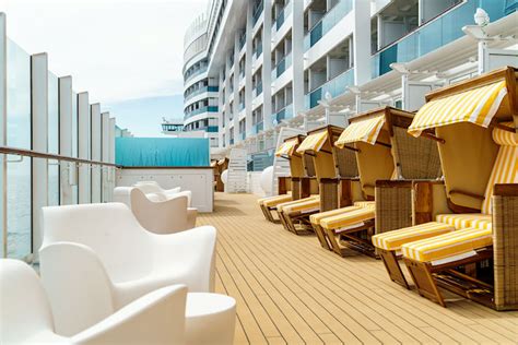 Find out where the ship is located at the exact date of port arrival and departure times. Ein Paradies: AIDAperla Lanaideck mit Infinity Pools ...