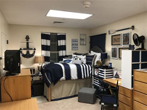 Boys Dorm Room Unc Chapel Hill 2018 College Dorm Room Decor Dorm