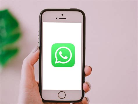 ¿cómo Seguir Usando Whatsapp En 2024 Si Tu Celular Ya No Es Compatible