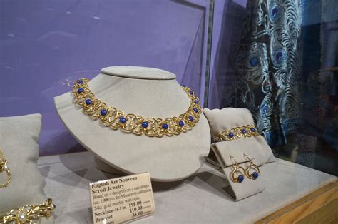 Find new and preloved metropolitan museum of art items at up to 70% off retail prices. Metropolitan Museum Of Art Gift Shop Souvenirs NYC New ...