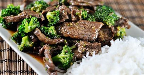 30+ diabetic friendly dinner recipes. Sirloin and Broccoli Stir-Fry {Diabetic-friendly recipe}