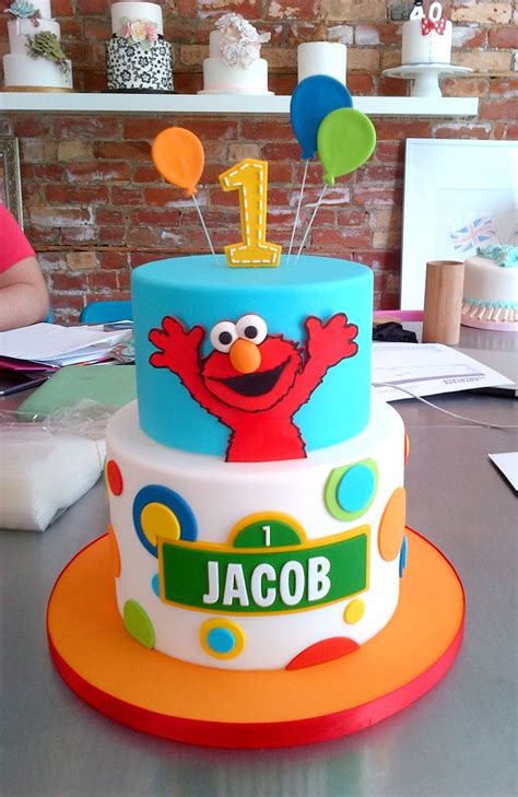 I hope many people looking for this. Elmo Surprise Birthday Cake! #Balloons #Sesamestreet #Blue ...