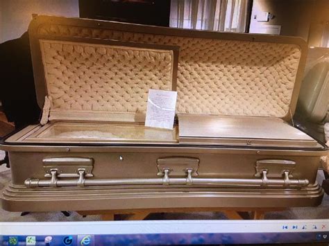 Pin By Terry Plummer On Classic Caskets Casket Funeral Coffin My Xxx