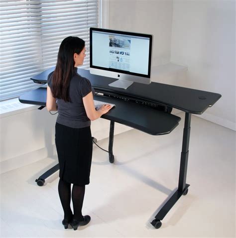 Seven Obvious Advantages Of Improving Ergonomics In The Workplace