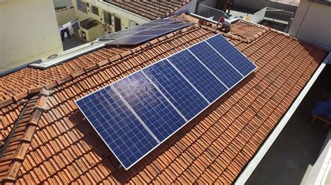 Existem pré requisitos para a instalação de placas solares