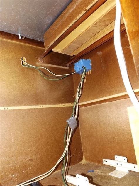Wiring for under cabinet kitchen outlets. If only electricity knew the rules! - Charles Buell ...